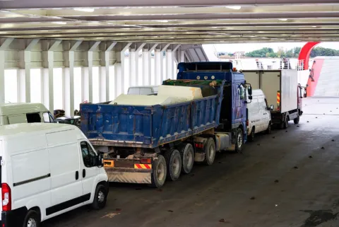 Import Tipper Truck from UK To Zambia
